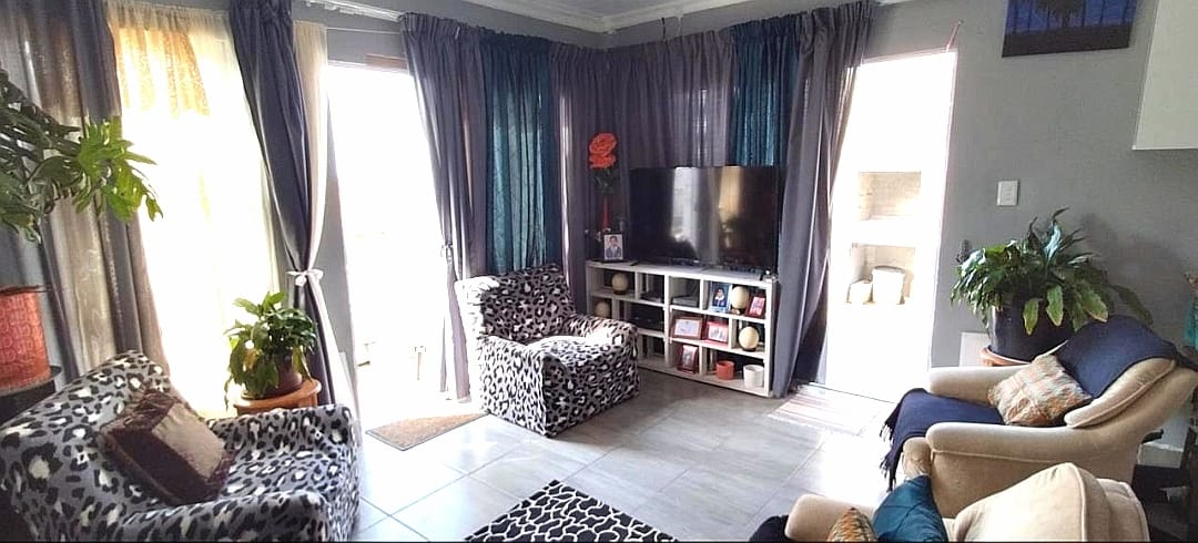 2 Bedroom Property for Sale in Mossel Bay Central Western Cape